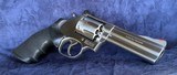 **OUTSTANDING** 1996 Smith and Wesson S&W 686 dash 4 NO LOCK 7 shot w/ 4