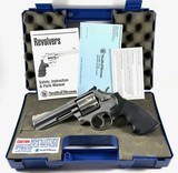 **OUTSTANDING** 1996 Smith and Wesson S&W 686 dash 4 NO LOCK 7 shot w/ 4