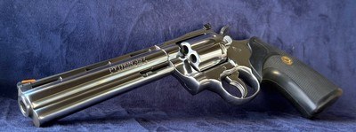 **GORGEOUS** OLD PRODUCTION 1987 Stainless Colt Python 6