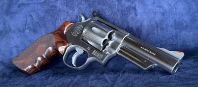 **BEAUTIFUL** NO LOCK Smith and Wesson S&W 629 dash 1 with 4