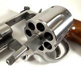 **FANTASTIC** 99% Smith and Wesson S&W NO LOCK 686 dash 4 with 2.5