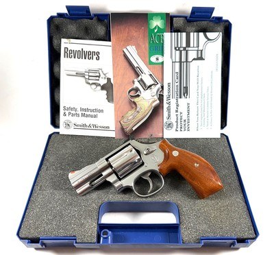 **FANTASTIC** 99% Smith and Wesson S&W NO LOCK 686 dash 4 with 2.5