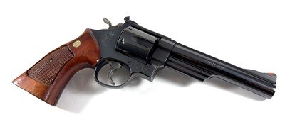 Nice 1986 Smith and Wesson S&W 29 with 6