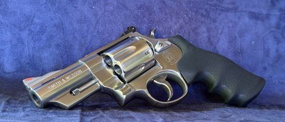 **RARE** RSR 1 of 500 Smith and Wesson S&W 629 TRAIL BOSS with factory 3