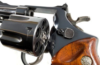 **AWESOME** 1974 Smith and Wesson S&W model 27 dash 2 with 3.5