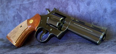 **NICE** 1979 Colt Python with 4