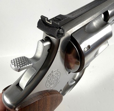 **OUTSTANDING** Smith and Wesson S&W model 624 No Dash with 3