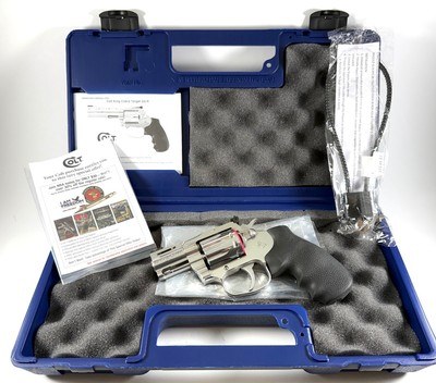 **EXCELLENT** Colt King Cobra 22LR with 2
