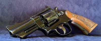 **KILLER** 1956 Smith and Wesson S&W Pre model 27 5 screw 357 mag with the holy grail 3.5