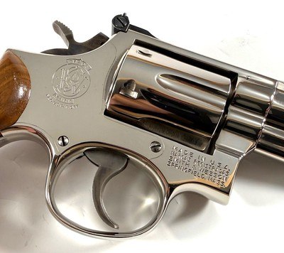**GORGEOUS** 1975 NICKEL Smith and Wesson S&W model 19 dash 3 with 2.5