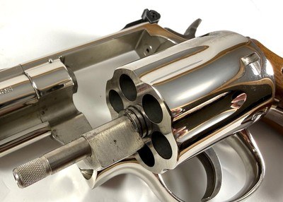 **GORGEOUS** 1975 NICKEL Smith and Wesson S&W model 19 dash 3 with 2.5
