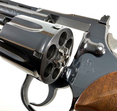 **SUPER NICE** 1979 Colt Python with 4