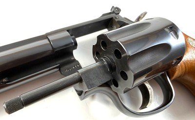 **NICE** Smith and Wesson S&W model 17 dash 6 with 6