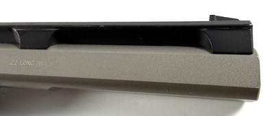 **NEAR NEW** Smith and Wesson S&W model 22S Semi Auto pistol 22 LR Long Rifle Original case and 2 mags - Image 9 of 17