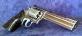 **AWESOME** Smith and Wesson S&W 629 dash 1 