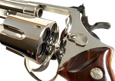 **BEAUTIFUL** 1979 NICKEL Smith and Wesson S&W model 29 dash 2 P&R with 4