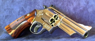 **BEAUTIFUL** 1979 NICKEL Smith and Wesson S&W model 29 dash 2 P&R with 4