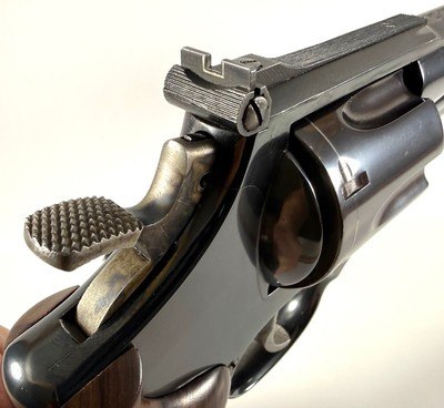 Smith and Wesson S&W model 29 dash 5 with 6