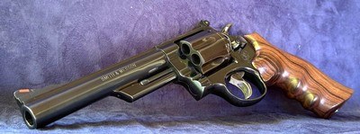 Smith and Wesson S&W model 29 dash 5 with 6