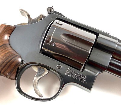 Smith and Wesson S&W model 29 dash 5 with 6