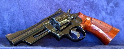 **NICE** Smith and Wesson S&W model 27 dash 5 with 4