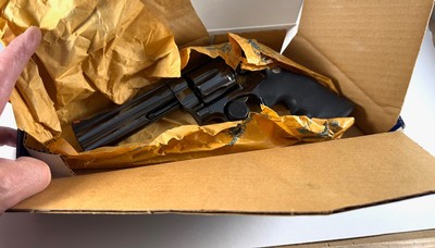 **FANTASTIC** Smith and Wesson S&W 29 dash 5 Classic 44 mag with RARE 5