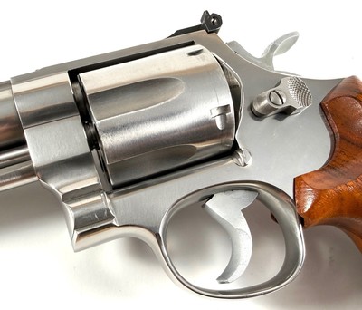 **OUTSTANDING** Smith and Wesson S&W 629 dash 1 with 6