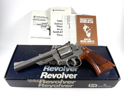 **OUTSTANDING** Smith and Wesson S&W 629 dash 1 with 6