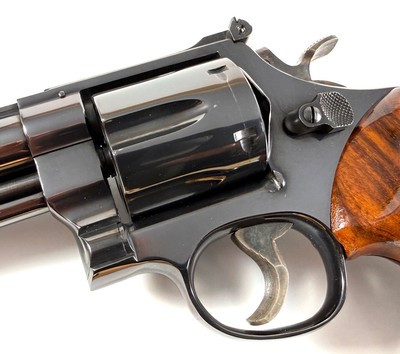 **BEAUTIFUL** 1978 Smith and Wesson S&W model 57 No Dash 41 mag with 6