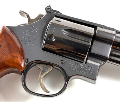 **BEAUTIFUL** 1978 Smith and Wesson S&W model 57 No Dash 41 mag with 6