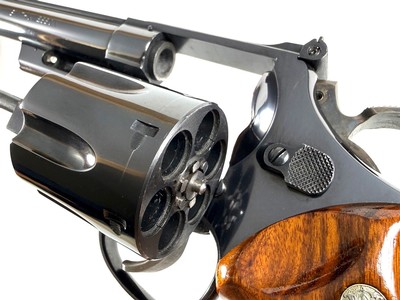 **BEAUTIFUL** 1978 Smith and Wesson S&W model 57 No Dash 41 mag with 6