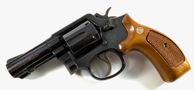 **COLLECTOR** 1980 Smith and Wesson S&W model 10-8 M&P with 3