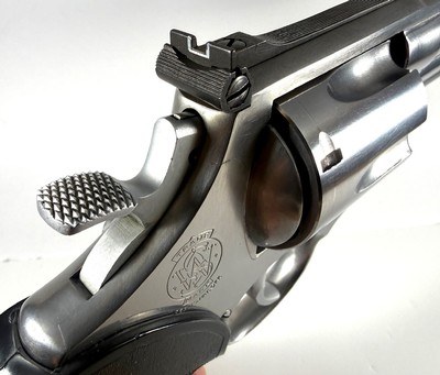 1980's Smith and Wesson S&W model 629 TARGET 44 mag with 8 3/8 barrel shooter excellent mechanics and bore NO LOCK - Image 9 of 18
