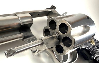 1980's Smith and Wesson S&W model 629 TARGET 44 mag with 8 3/8 barrel shooter excellent mechanics and bore NO LOCK - Image 17 of 18