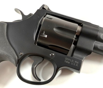 **SCARCE** Smith and Wesson S&W 325NG 325 Night Guard NIGHTGUARD 45 ACP Scandium Frame Fantastic Mechanics!! Case and Paperwork! - Image 7 of 17