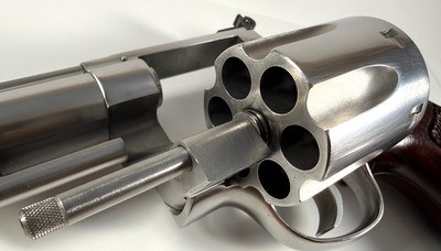 **EARLY** N780*** 1979-1980 Smith and Wesson S&W model 629 NO DASH 44 mag with 6