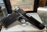 Para-Ordnance P16-40 .40 - 2 of 6