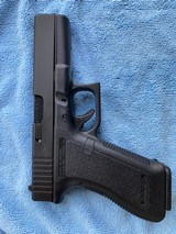 Glock Model 17 Gen 2 - 3 of 14