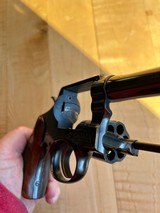 Beautiful smith Model 10-5 38 special - 6 of 15