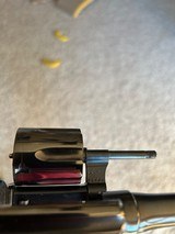 Beautiful smith Model 10-5 38 special - 9 of 15