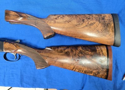 Winchester Model 21 Trap grade 32" with factory rib and additional factory stock and Briley Thin Wall Chokes - Image 13 of 15