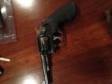 Smith & Wesson Model 10 - 11 of 12
