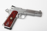 Wilson Combat Protector 45acp. CUSTOM with 2 slides (black and silver) - 4 of 6