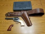 Ruger Vaquero old model
- 4 of 5