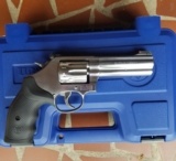Smith & Wesson model 617-6 10 shot revolver SS NIB
- 1 of 6