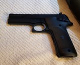 Smith & Wesson model 422 22lr. Like New. - 1 of 2