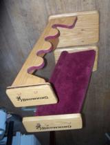 BROWNING gun rack, solid oak - 1 of 6
