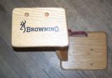 BROWNING gun rack, solid oak - 4 of 6