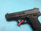 H&K USP .40 S&W Pistol (in very good overall condition) - 8 of 12