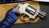 Smith & Wesson 637-2 5 Shot 38 Special Air Weight Performance Center Revolver - 5 of 25